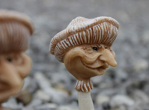 Lot de 3 ornements miniatures en forme de champignons de jardin