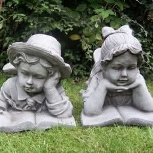 Ornements de jardin garçons et filles Statues de pelouse Figurines moulées à la main