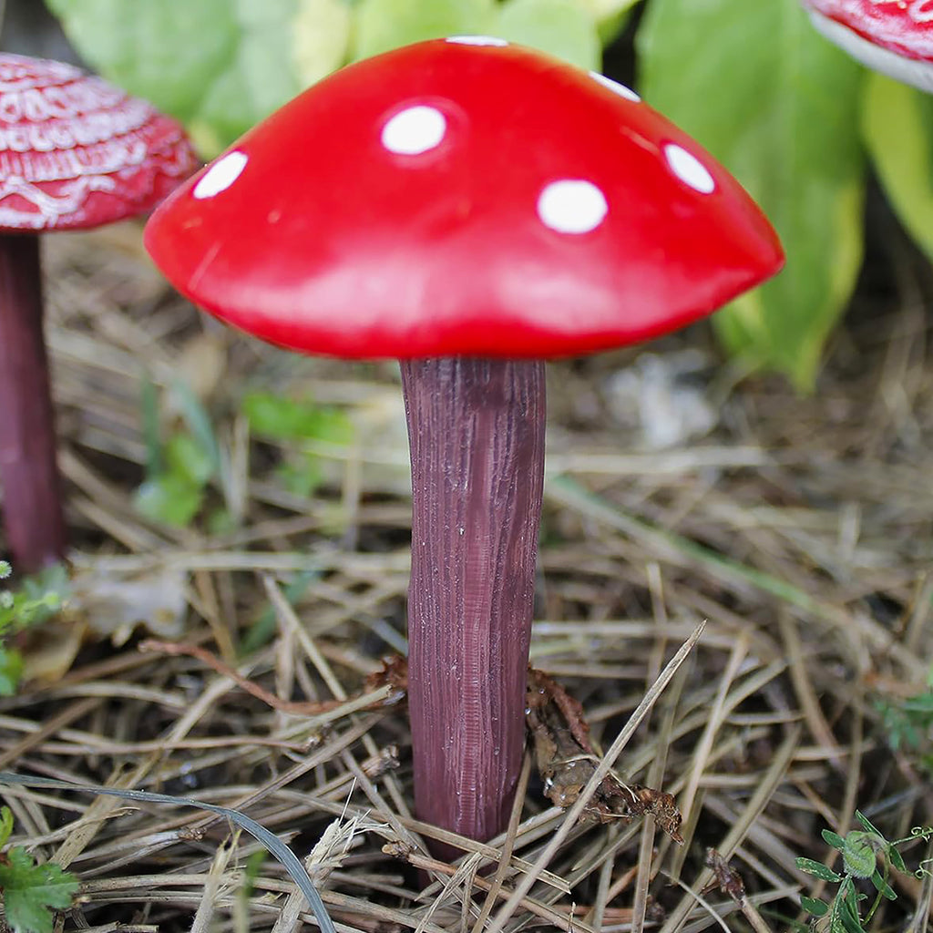Lot de 4 ornements de jardin miniatures en forme de champignons