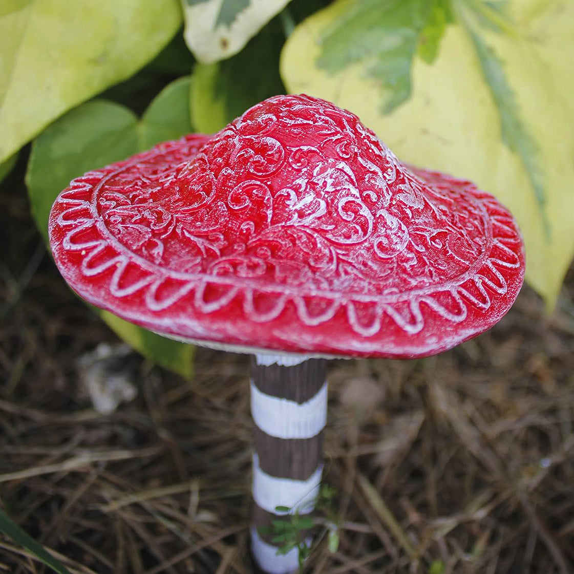 Lot de 4 ornements de jardin miniatures en forme de champignons