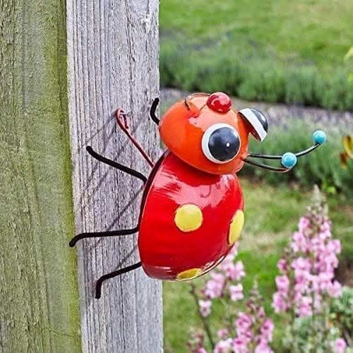 Décoration Murale de Jardin en Acier Peinte à la Main – Grande Coccinelle Folle
